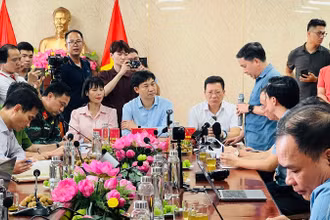 Quang cảnh buổi họp báo.