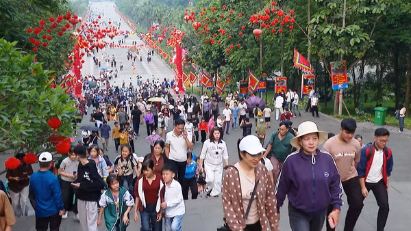[Video] Phú Thọ đón hơn 6 triệu lượt du khách dịp Giỗ Tổ Hùng Vương