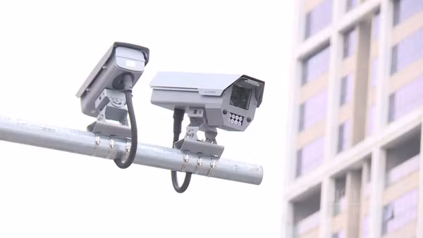 [Video] Hà Nội triển khai camera tự động nhận diện phương tiện vào vùng phát thải thấp