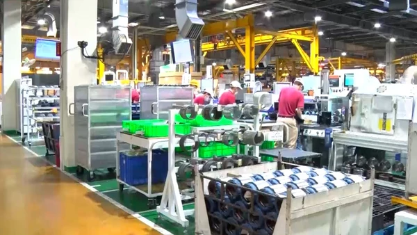 [Video] Hỗ trợ 2.500 vé tàu, máy bay cho người lao động dịp Tết Bính Ngọ 2026 