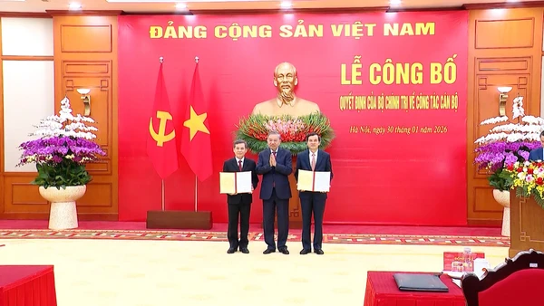 [Video] Trao quyết định bổ nhiệm Trưởng ban Nội chính Trung ương và Giám đốc Học viện Chính trị quốc gia Hồ Chí Minh