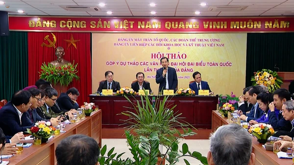 [Video] Góp ý văn kiện: Phát huy sức mạnh văn hóa - con người Việt Nam