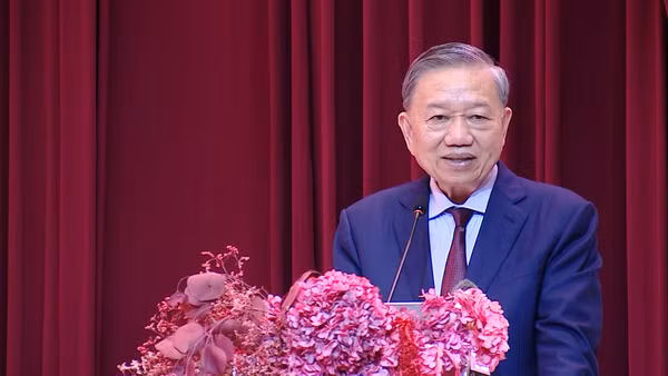 [Video] Tổng Bí thư, Chủ tịch nước Tô Lâm gặp gỡ cộng đồng người Việt