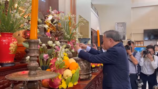 [Video] Tổng Bí thư, Chủ tịch nước Tô Lâm thăm di tích Bác Hồ tại Thái Lan