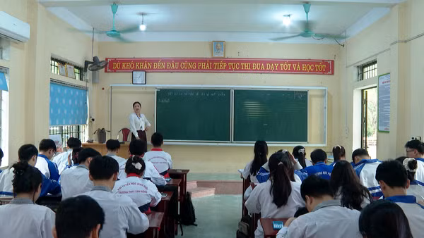[Video] Học sinh Phú Thọ bước vào giai đoạn “nước rút” cho kỳ thi tốt nghiệp THPT 2026
