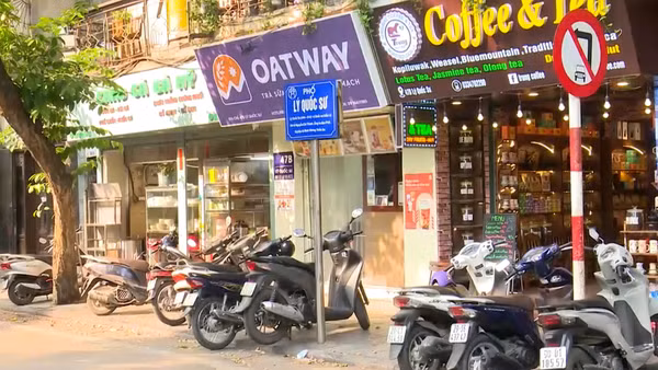 [Video] Hà Nội dự kiến thí điểm cho thuê vỉa hè tại phường Hoàn Kiếm, Cửa Nam