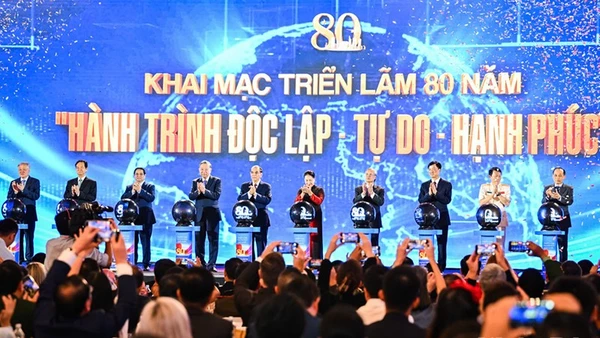 [Video] Khai mạc Triển lãm Thành tựu đất nước “80 năm Hành trình Độc lập - Tự do - Hạnh phúc”