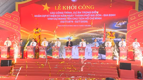[Video] TP Hồ Chí Minh khởi công 8 công trình trọng điểm mừng 50 năm Thành phố mang tên Bác