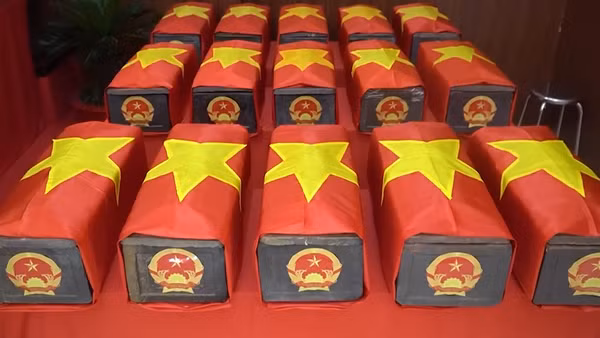 [Video] Đã quy tập 29 bộ hài cốt liệt sĩ tại Công viên Lê Thị Riêng