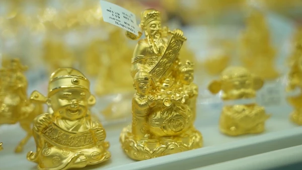 [Video] Chuyên gia khuyến nghị việc mua vàng trước ngày vía Thần Tài 