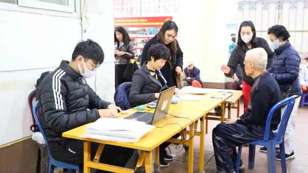 [Video] Tập trung chi trả lương hưu, trợ cấp; giải quyết chế độ BHXH, BHTN trước kỳ nghỉ Tết