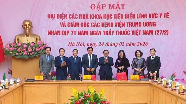 [Video] Thủ tướng gặp mặt, chúc mừng ngày Thầy thuốc Việt Nam 27/2