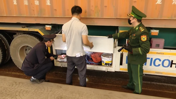 [Video] Quảng Trị: Ngăn chặn hàng lậu qua biên giới dịp giáp Tết