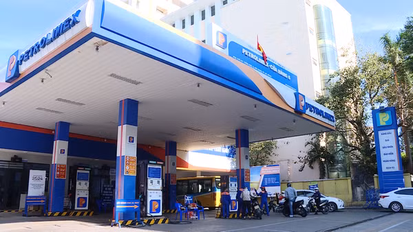 [Video] Đề xuất kéo dài áp thuế 0% với xăng dầu đến hết tháng 6