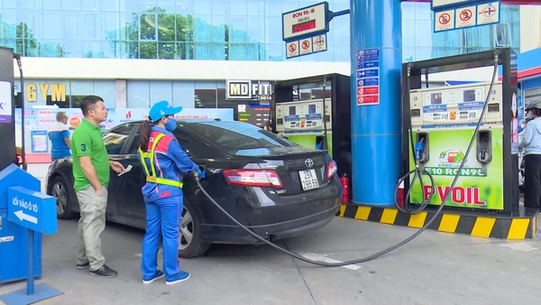 [Video] Đẩy nhanh lộ trình đưa xăng sinh học E10 ra thị trường trong tháng 4