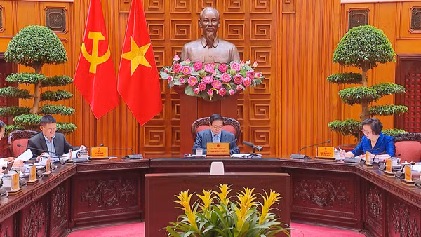 [Video] Thủ tướng kêu gọi người dân, doanh nghiệp sử dụng năng lượng tiết kiệm, hiệu quả