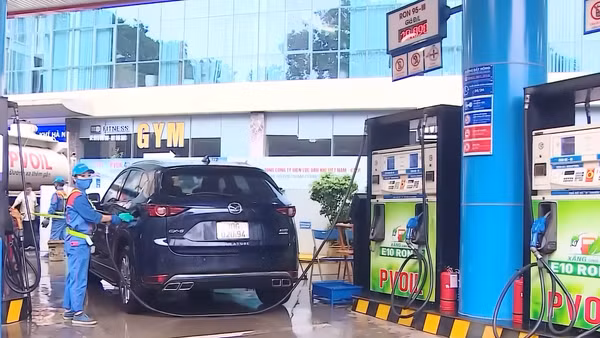 [Video] Hơn 2.800 cửa hàng xăng dầu sẵn sàng triển khai bán xăng sinh học E10