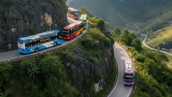 [Video] CSGT khảo sát an toàn đối với xe khách giường nằm 2 tầng trên các quốc lộ miền núi