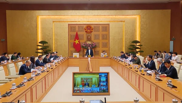 [Video] Thần tốc triển khai “Chiến dịch Quang Trung” xây dựng nhà cho người dân vùng bão lũ