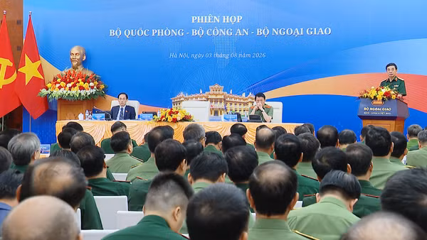 [Video] Quốc phòng, an ninh, đối ngoại có mối quan hệ gắn bó mật thiết trong sự nghiệp cách mạng 