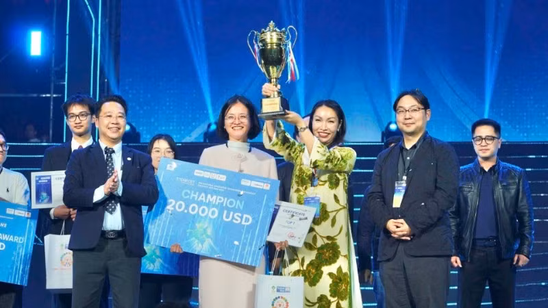 Dự án công nghệ sinh học nhân giống dừa chất lượng cao của Công ty TNHH Growlab giành giải Quán quân tại Cuộc thi Tìm kiếm tài năng khởi nghiệp sáng tạo quốc gia năm 2025.