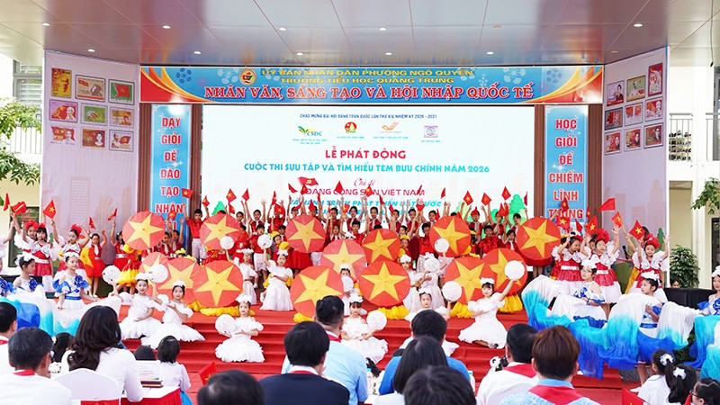 Toàn cảnh buổi lễ khởi động cuộc thi.