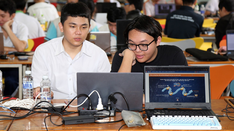 Đông đảo thí sinh khu vực miền nam tranh tài tại Hội thi.