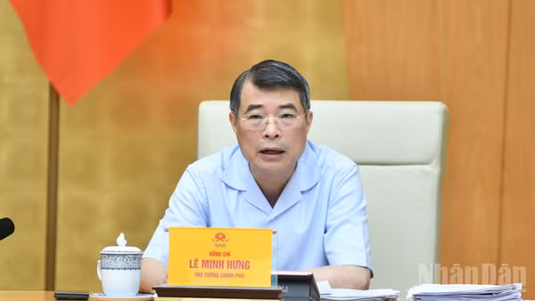 Bí thư Đảng ủy Chính phủ, Thủ tướng Chính phủ Lê Minh Hưng phát biểu ý kiến tại hội nghị. (Ảnh: THANH GIANG)