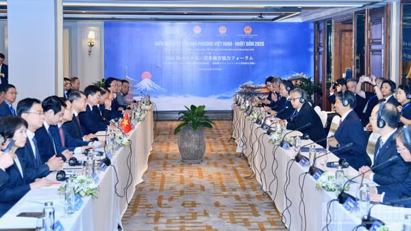 Thủ tướng Chính phủ Lê Minh Hưng chủ trì cuộc gặp . (Ảnh: THANH GIANG)