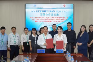 Trường đại học Công nghiệp Việt Trì ký kết hợp tác với Công ty trách nhiệm hữu hạn Nhân lực Anh Gia Hào (Trung Quốc).