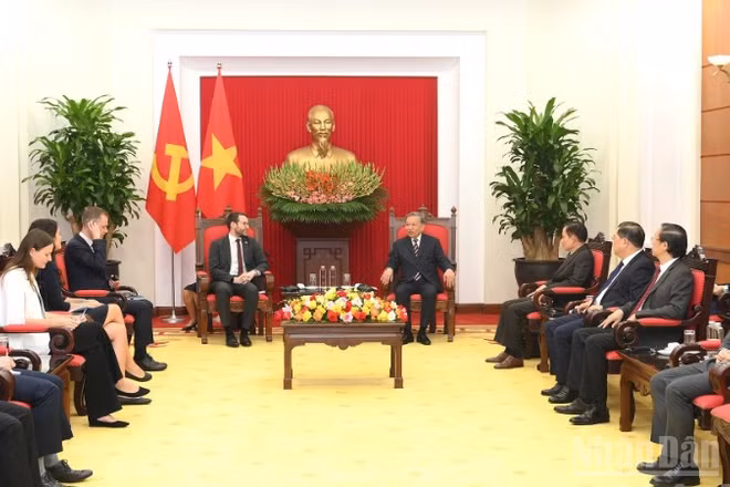 Quang cảnh cuộc tiếp tại Trụ sở Trung ương Đảng. (Ảnh: ĐĂNG KHOA)