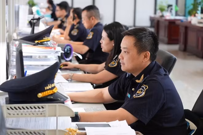 Hải quan triển khai các biện pháp tạo thuận lợi cho hoạt động thông quan hàng hóa viện trợ khẩn cấp. (Ảnh minh họa: Hải quan Việt Nam)