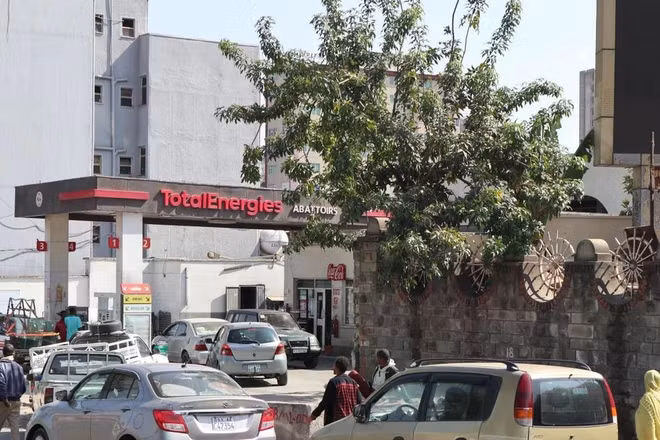 Một trạm xăng ở Addis Ababa, Ethiopia. (Ảnh: THX/TTXVN)