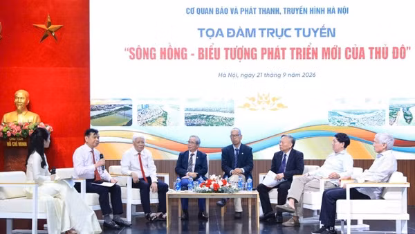 Quang cảnh tọa đàm "Sông Hồng - biểu tượng mới của Thủ đô". Ảnh: Quang Thái.