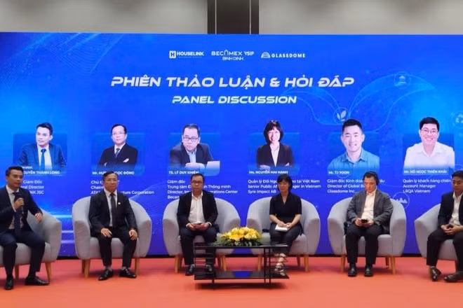 Các đại biểu thảo luận tại hội thảo. 