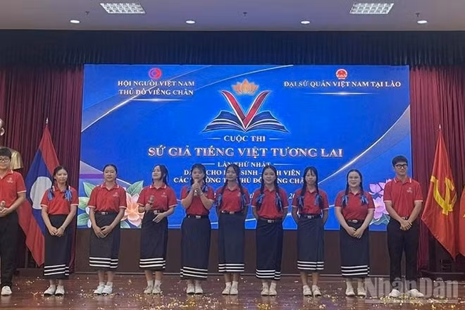 Cuộc thi “Sứ giả tiếng Việt tương lai” tại Lào lần thứ nhất. (Ảnh: DUY TOÀN)
