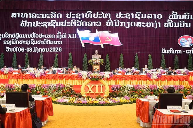 Quang cảnh phiên khai mạc Đại hội đại biểu toàn quốc lần thứ XII của Đảng Nhân dân Cách mạng Lào. (Ảnh: Cộng tác viên)