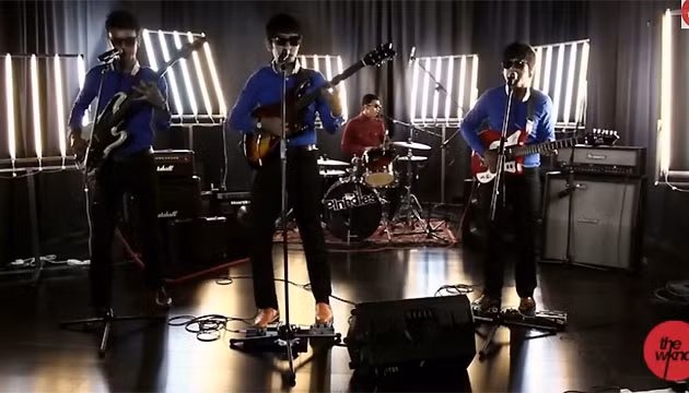 Ban nhạc The Pinholes (Singapore).