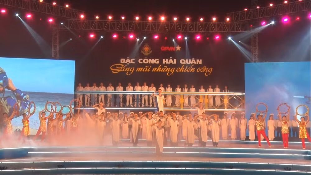 Chương trình giao lưu truyền thống "Đặc công Hải quân - Sáng mãi những chiến công".