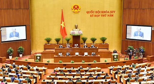 Toàn cảnh phiên khai mạc kỳ họp thứ năm, Quốc hội khóa XIV. Ảnh: TUẤN KHOA