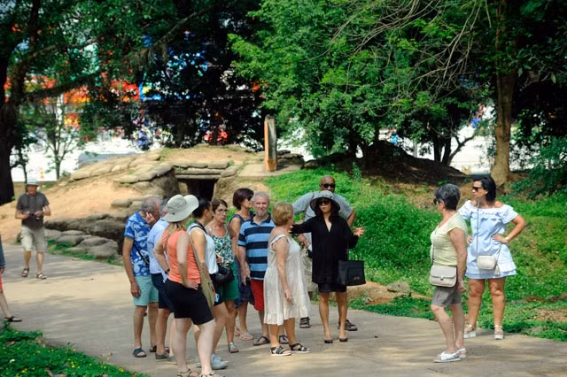 Đồi A1 nay là điểm tham quan thu hút đông đảo du khách.