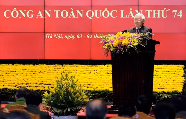 Tập trung chỉ đạo quyết liệt, đồng bộ các giải pháp để tiếp tục xây dựng lực lượng Công an thật sự trong sạch, vững mạnh (*)