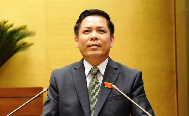 Bộ trưởng Giao thông vận tải Nguyễn Văn Thể giải trình tại Quốc hội chiều 14-11.