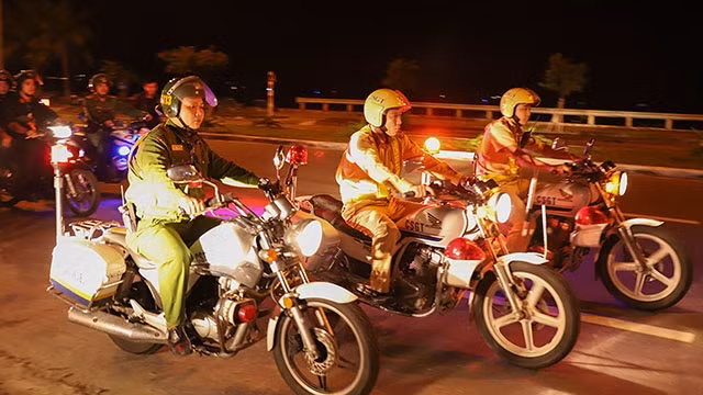 Lực lượng 911 tuần tra trên địa bàn.