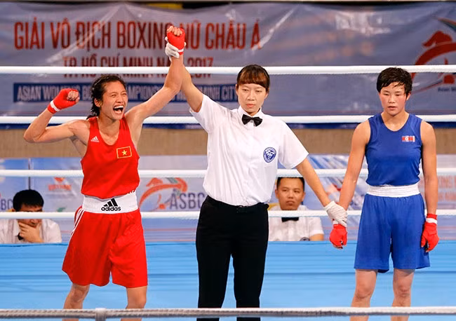 Nữ võ sĩ Nguyễn Thị Tâm giành ngôi vô địch quyền Anh châu Á hạng cân 51 kg.