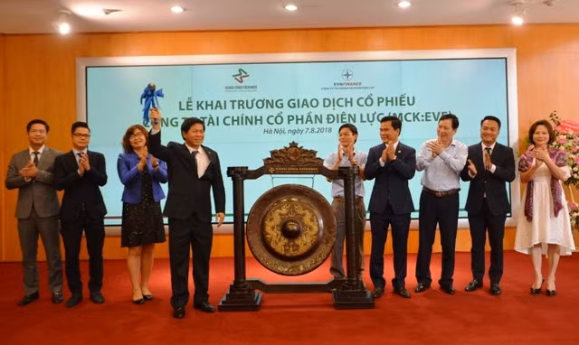 2.500 tỷ đồng chứng khoán Tài chính CP Điện Lực lên UPCoM