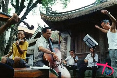 Phim tài liệu ngắn Chuyện làng Then của Việt Nam tham dự LHPQTHN lần 2.