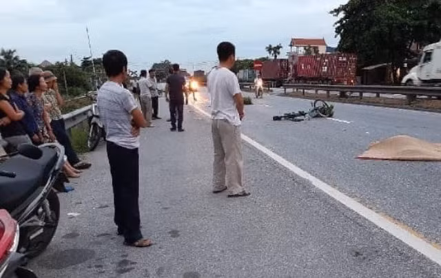 Một phần hiện trường vụ tai nạn.