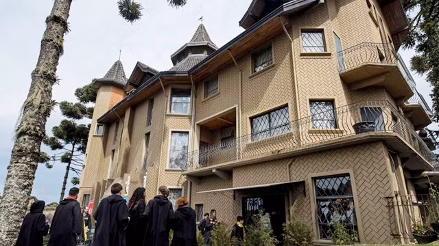 Trường học dành cho fan của Harry Potter