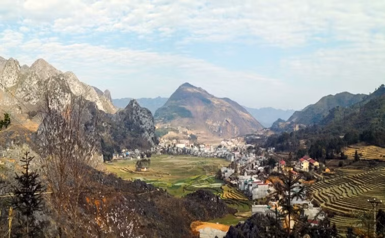 Cao nguyên đá Đồng Văn, Hà Giang, mang một vẻ đẹp không đâu có.